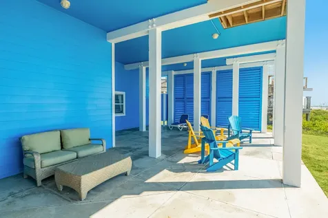 4227 Vista Boulevard Galveston TX 77554