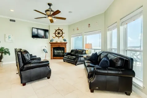 4227 Vista Boulevard Galveston TX 77554