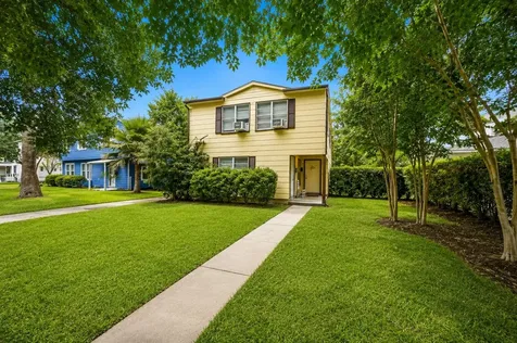 1228 6th Avenue N Texas City TX 77590