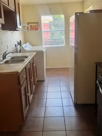 5415 Ennis Street C Houston TX 77004