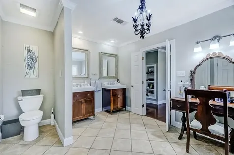 755 19th Street Beaumont TX 77706