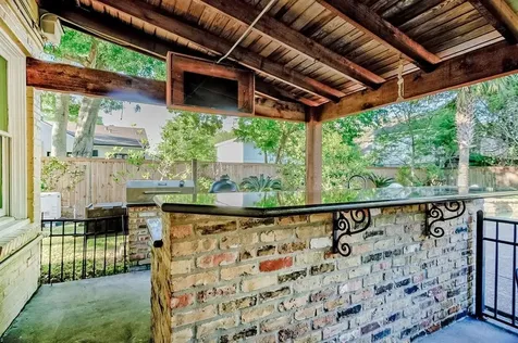 755 19th Street Beaumont TX 77706