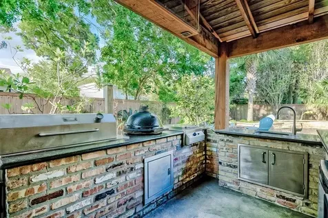 755 19th Street Beaumont TX 77706
