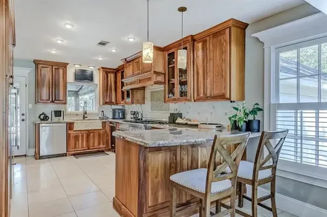 755 19th Street Beaumont TX 77706