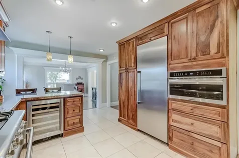 755 19th Street Beaumont TX 77706