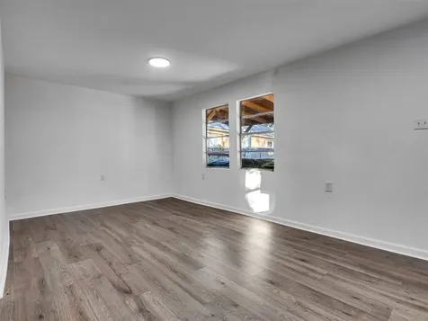2416 Cumberland Street Houston TX 77023
