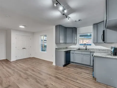 2416 Cumberland Street Houston TX 77023
