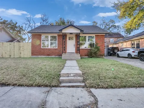 2416 Cumberland Street Houston TX 77023
