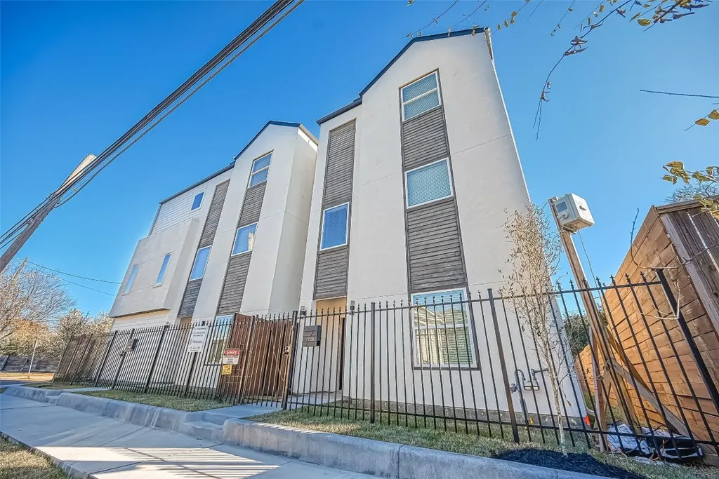 1718 Hardy Street Houston TX 77026