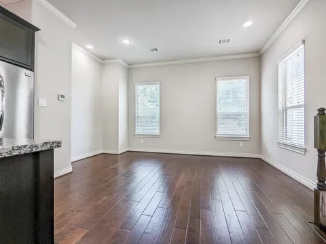 5323 Kiam Street Houston TX 77007