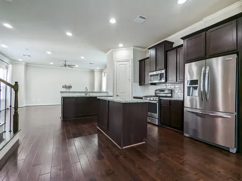 5323 Kiam Street Houston TX 77007