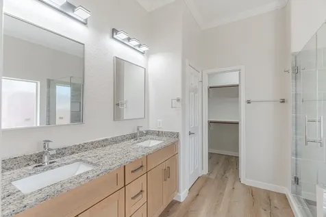 27 Fraiser Fir Place Spring TX 77389