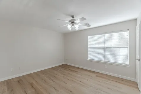 27 Fraiser Fir Place Spring TX 77389