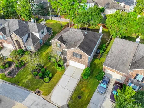 27 Fraiser Fir Place Spring TX 77389
