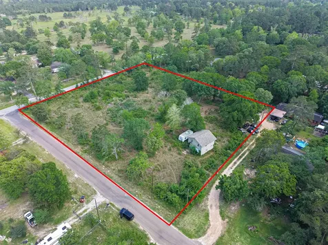 5616 Tall Pine Road Navasota TX 77868