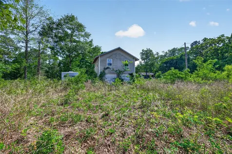 5616 Tall Pine Road Navasota TX 77868