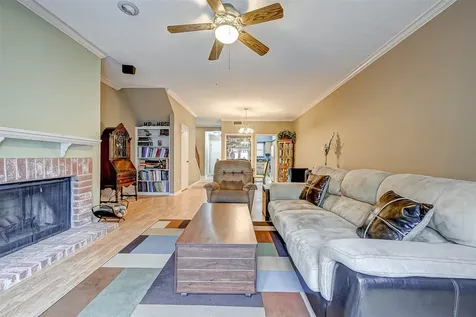 5976 Woodway Place Court Houston TX 77057