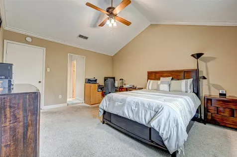 5976 Woodway Place Court Houston TX 77057