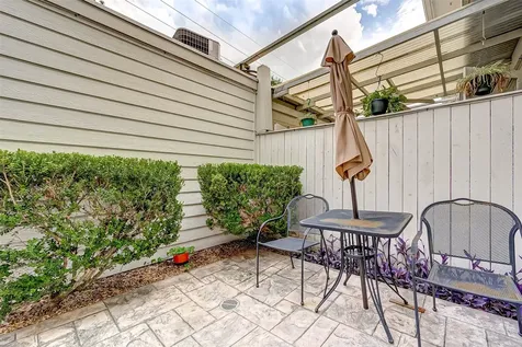5976 Woodway Place Court Houston TX 77057