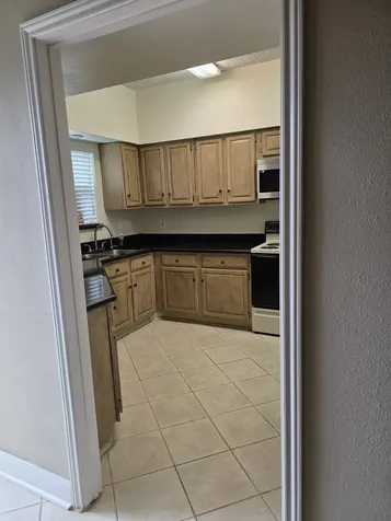 5976 Woodway Place Court Houston TX 77057