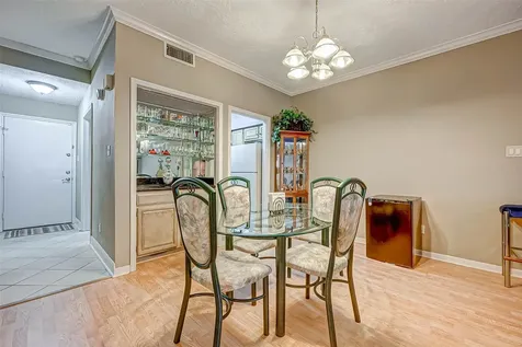 5976 Woodway Place Court Houston TX 77057