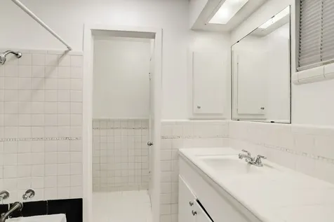 229 Westmoreland Street 05 Houston TX 77006