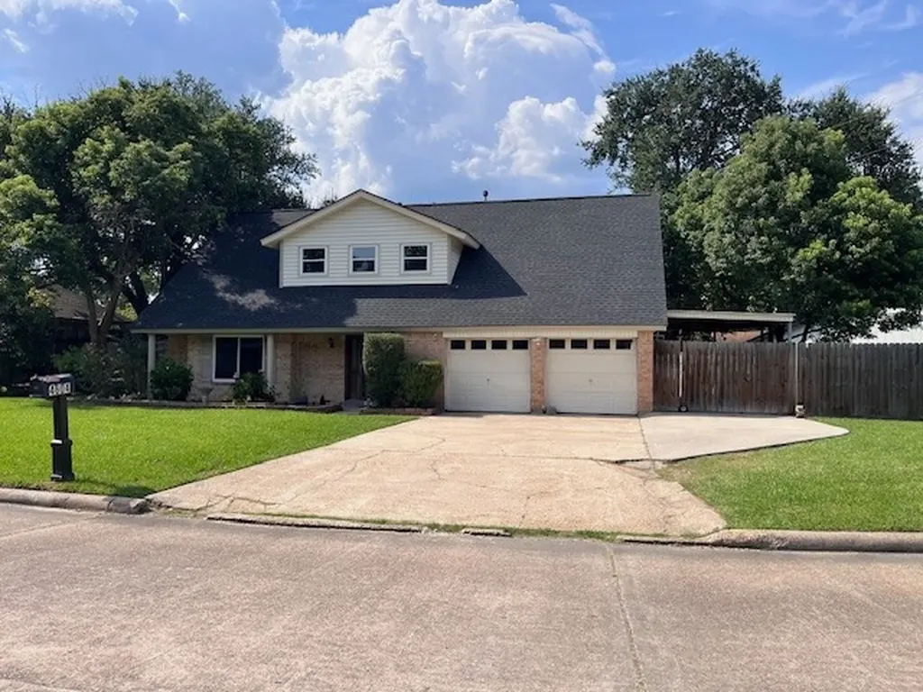4604 Oak Valley Drive Orange TX 77632