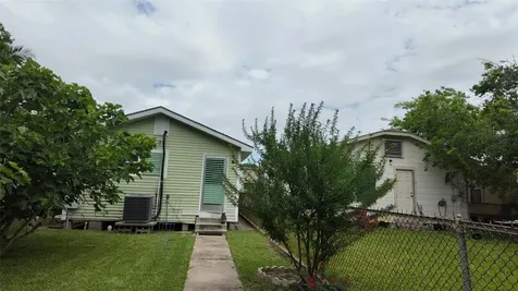 5507 Avenue P Galveston TX 77551