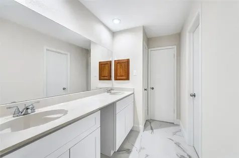 13723 Rocky Bluff Drive Houston TX 77085