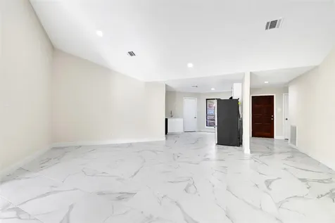 13723 Rocky Bluff Drive Houston TX 77085