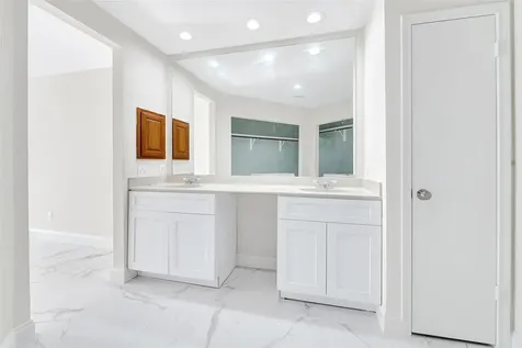 13723 Rocky Bluff Drive Houston TX 77085