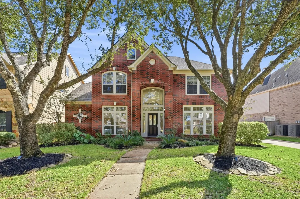 2302 Upland Park Drive Sugar Land TX 77479