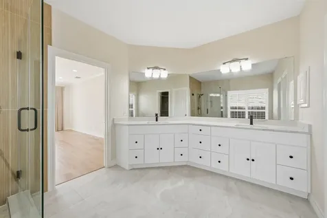 2302 Upland Park Drive Sugar Land TX 77479