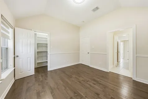 2302 Upland Park Drive Sugar Land TX 77479