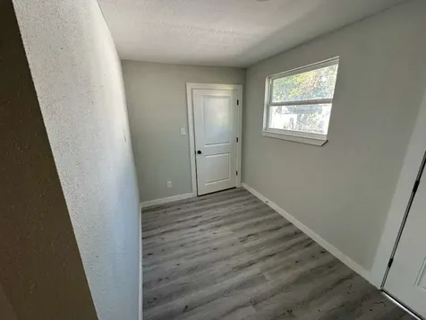 1912 Gentry Street Houston TX 77009