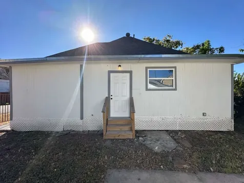 1912 Gentry Street Houston TX 77009