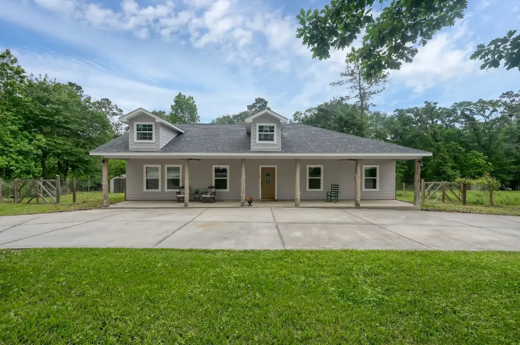 3381 Roy Bean Road Willis TX 77378