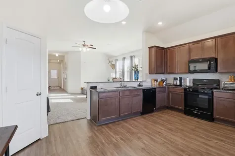 211 White Wing Lane Sealy TX 77474