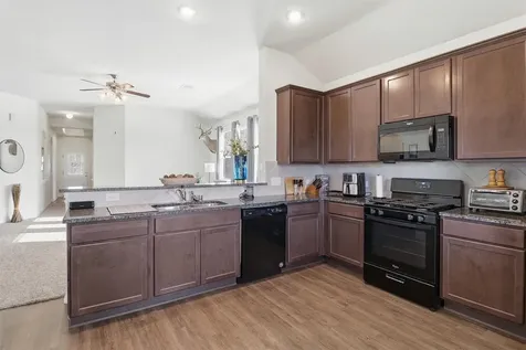 211 White Wing Lane Sealy TX 77474