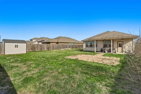 211 White Wing Lane Sealy TX 77474