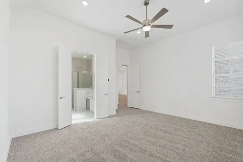 12222 Denham Drive Mont Belvieu TX 77523