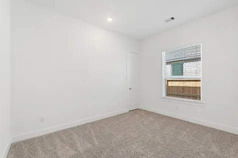 12222 Denham Drive Mont Belvieu TX 77523