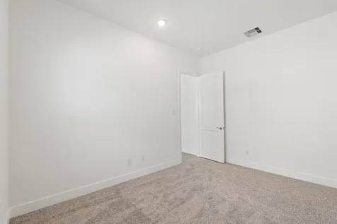 12222 Denham Drive Mont Belvieu TX 77523