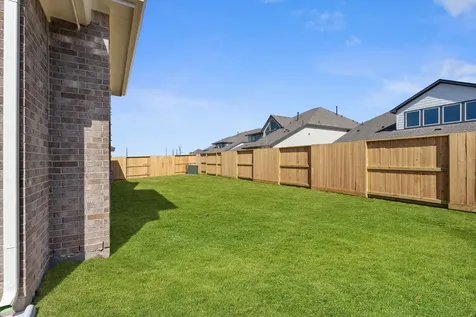 12222 Denham Drive Mont Belvieu TX 77523