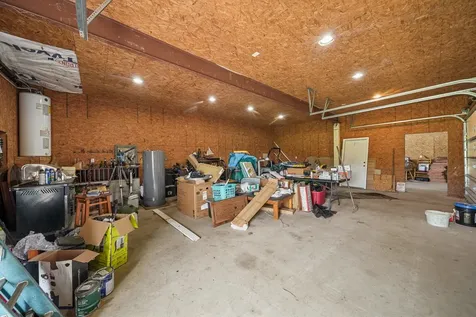 5930 County Road 396 Alvin TX 77511