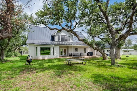 330 Live Oak Hills Court San Marcos TX 78666