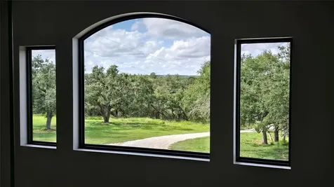 330 Live Oak Hills Court San Marcos TX 78666