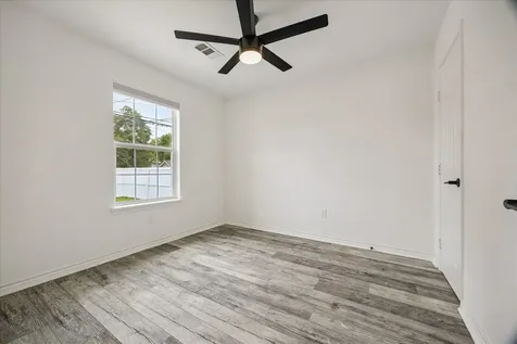 2610 Cochran Street Houston TX 77009