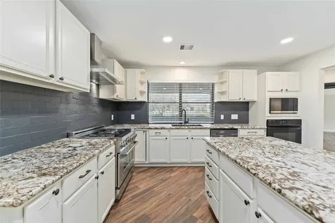 3715 Twin Forks Circle Missouri City TX 77459