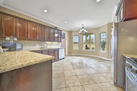 22 O'bannon Ranch Road Huntsville TX 77320